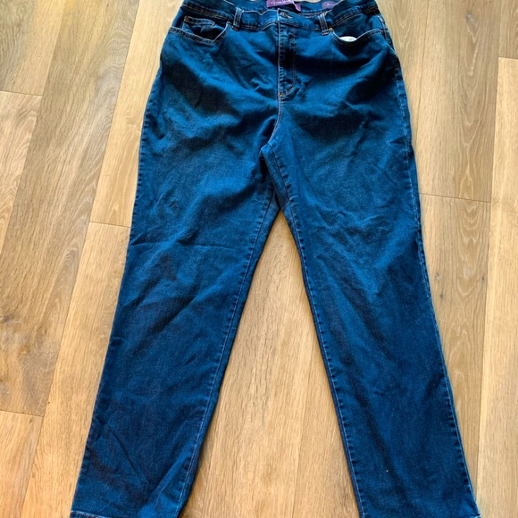 Size 14 jeans! - Picture 1 of 2